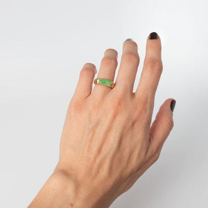 Hand modeling vintage green jade saddle ring