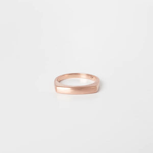 Vintage rectangular 14k rose gold ring